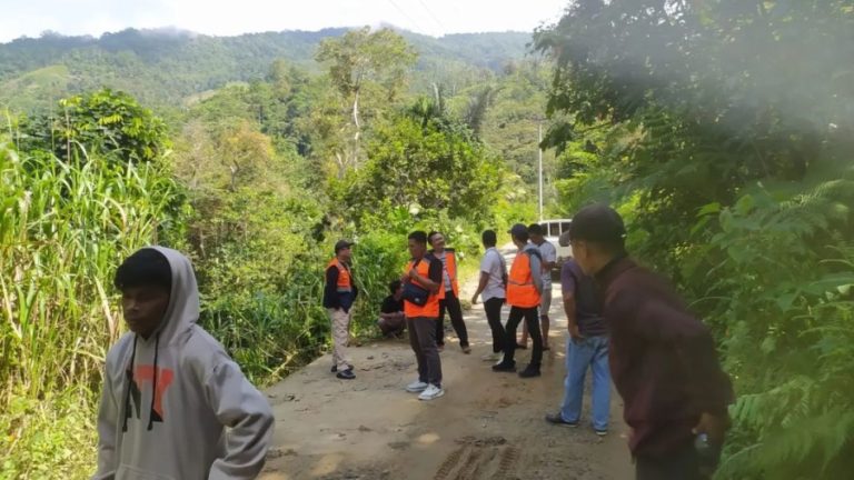 Pemerintah Provinsi Sulawesi Selatan Melalui Dinas Bina Marga Dan Bina Konstruksi Mulai Menangani Jalan Pada Ruas Tuppu Pao Pamulungan Batas Kabupaten Tana Toraja Di Kabupaten Pinrang.