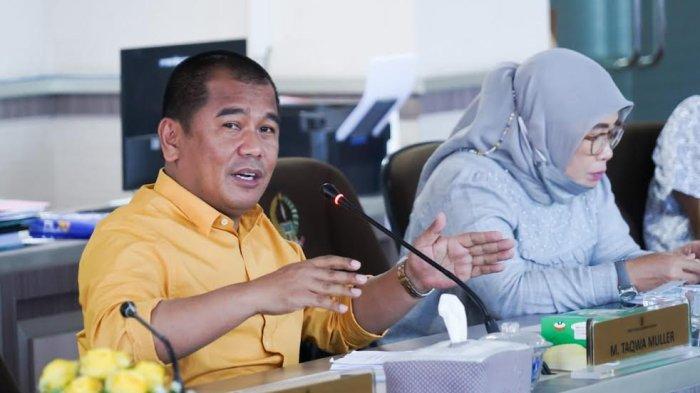 Ketua Komisi E DPRD Sulsel, Rahman Pina